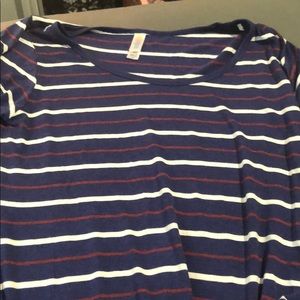 LuLaRoe classic tee